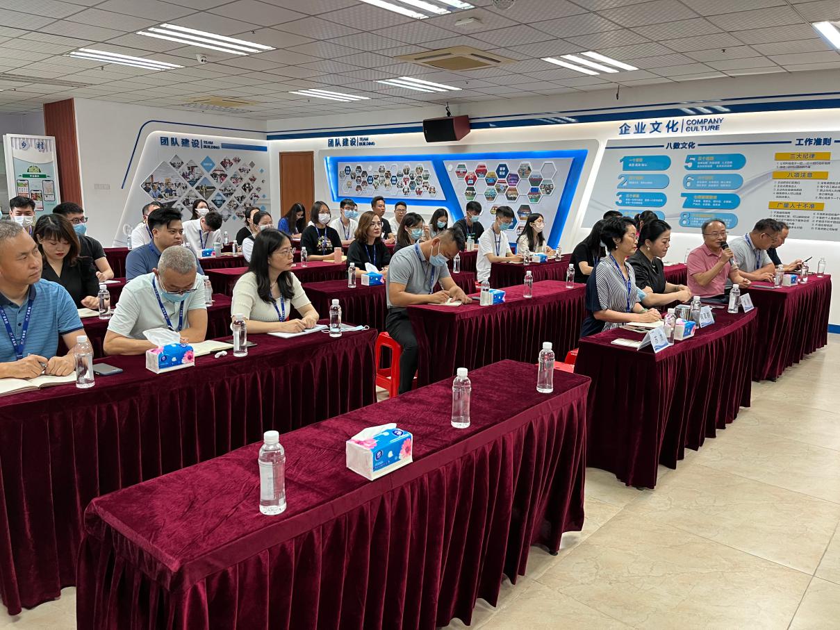 强强相助丨中工武大城乡妄想院向导莅临优德88交流履历谈相助