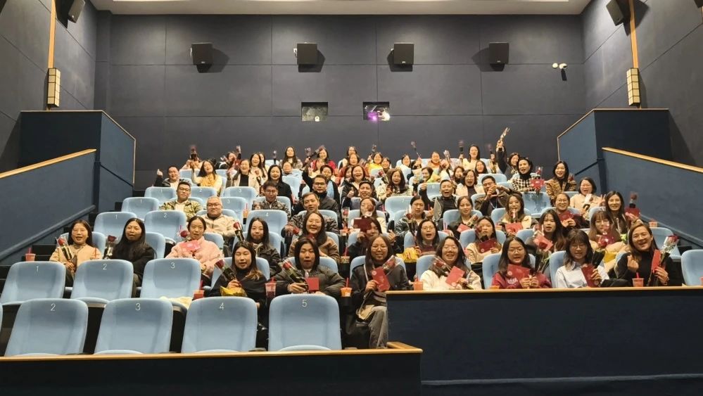 优德88集团丨光影绽放 致敬“她实力”